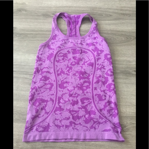 lululemon athletica Tops - Lululemon Swiftly Purple Camo Tank Top size 4 NWOT